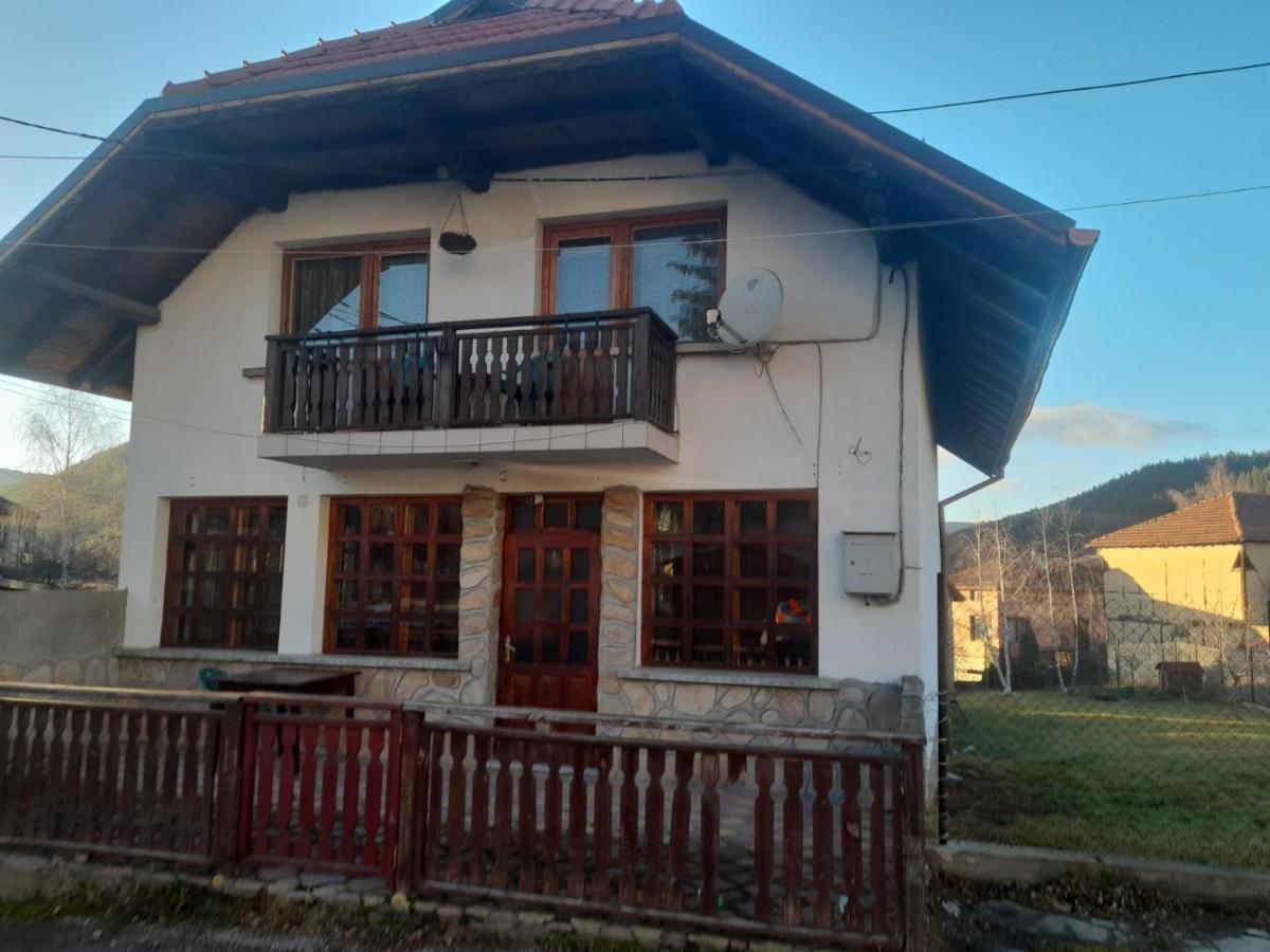 Къща За Гости Дани Govedartsi Dış mekan fotoğraf